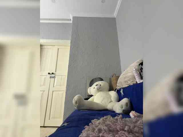 Withoutyourlove webcam