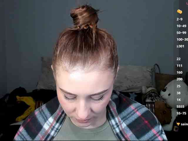 RedheadDevil webcam