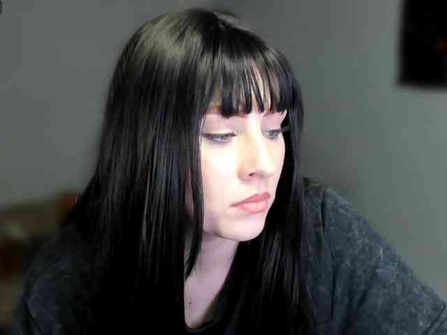 RedheadDevil webcam