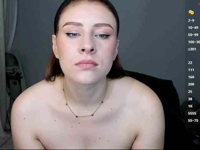 RedheadDevil webcam
