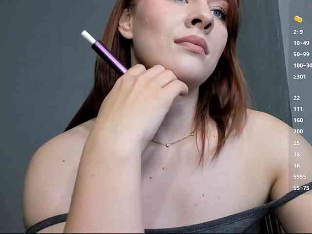 RedheadDevil webcam