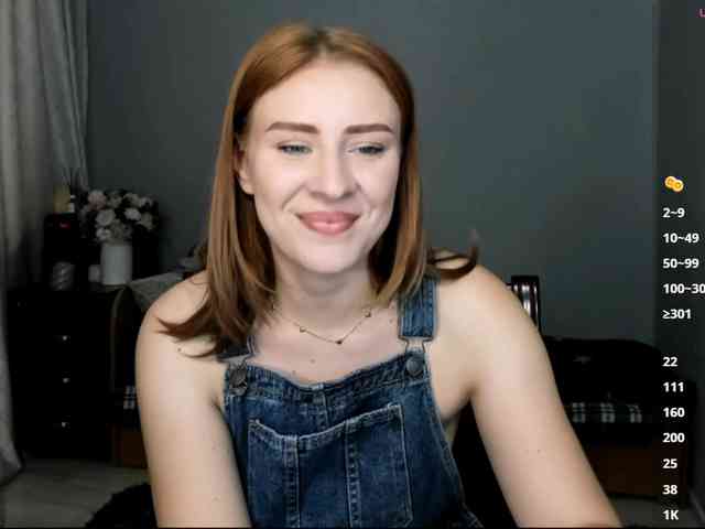 RedheadDevil webcam