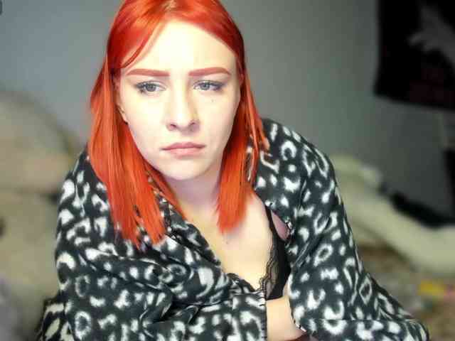 RedheadDevil webcam