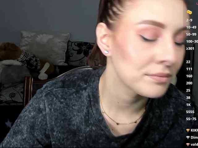 RedheadDevil webcam