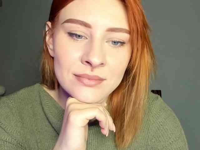 RedheadDevil webcam