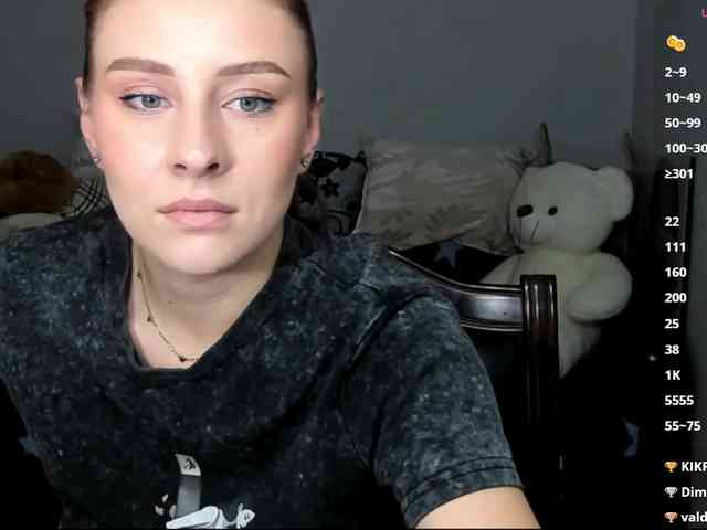 RedheadDevil webcam