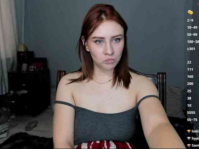 RedheadDevil webcam