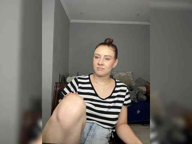 RedheadDevil webcam