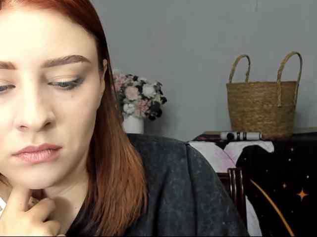 RedheadDevil webcam