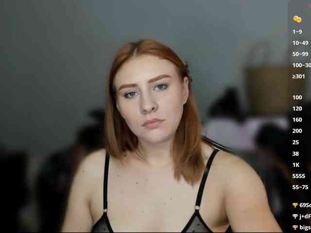 RedheadDevil webcam