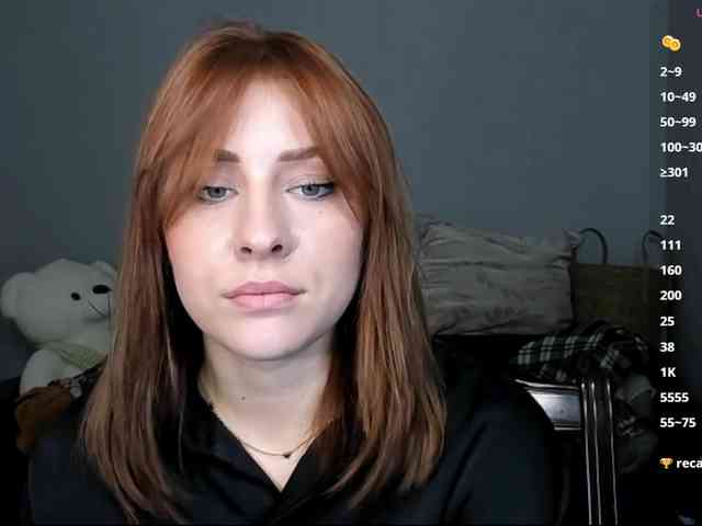 RedheadDevil webcam