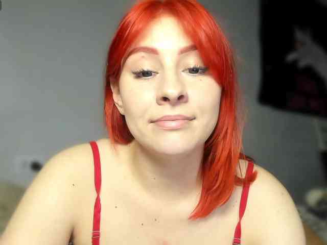 RedheadDevil webcam