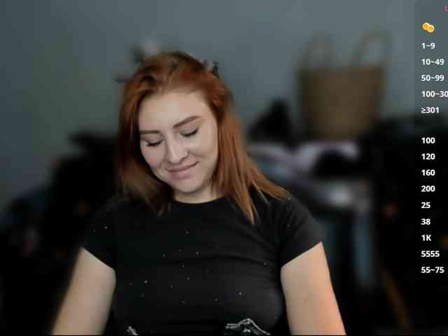 RedheadDevil webcam