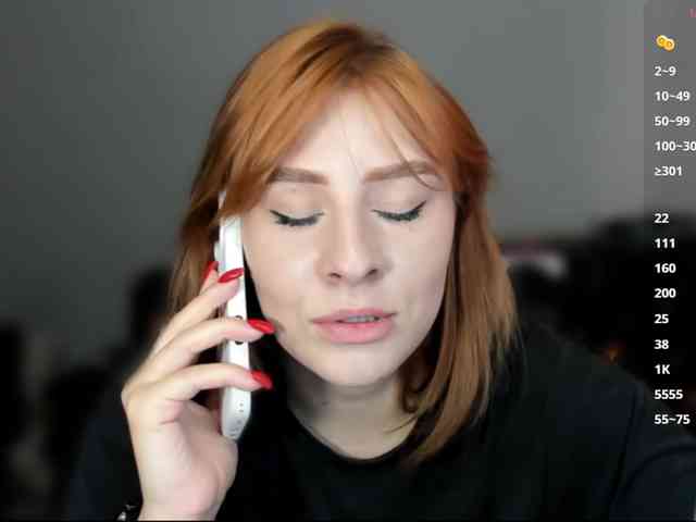 RedheadDevil webcam