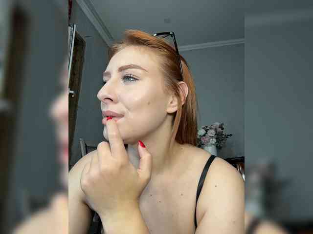 virgokristy Live Webcam on BongaCams