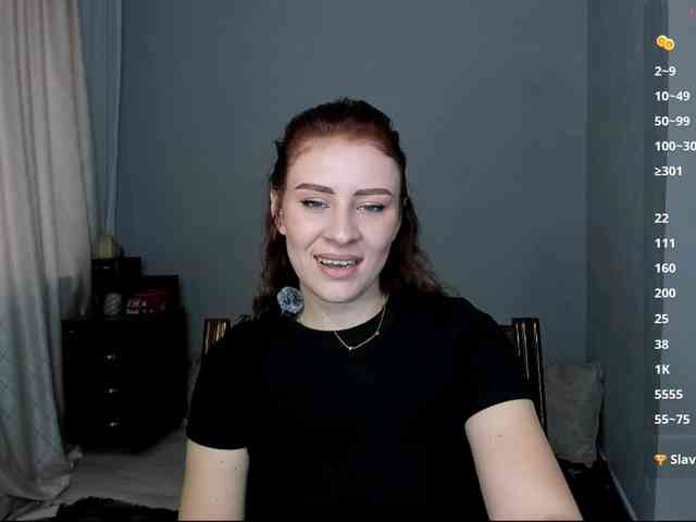RedheadDevil webcam