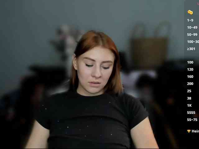 RedheadDevil webcam
