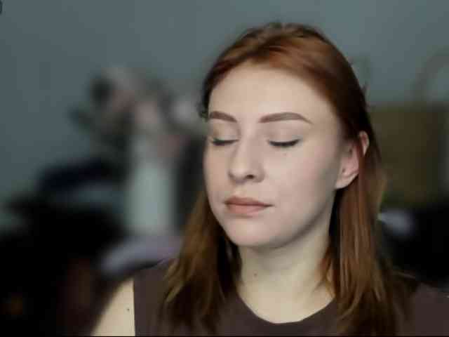 RedheadDevil webcam