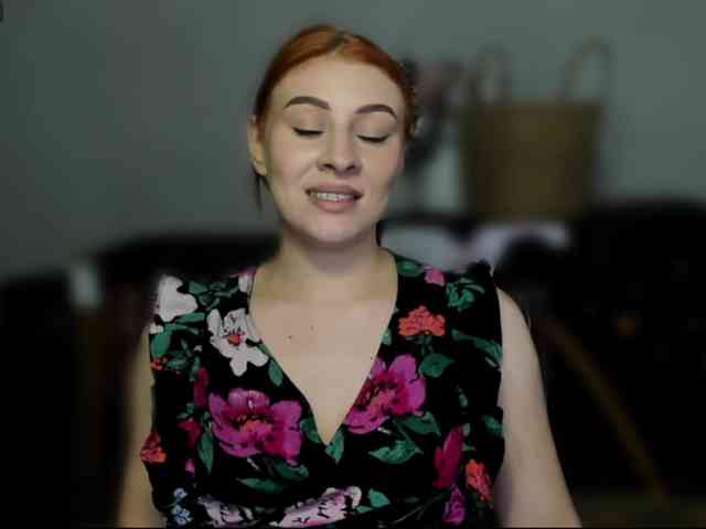 RedheadDevil webcam