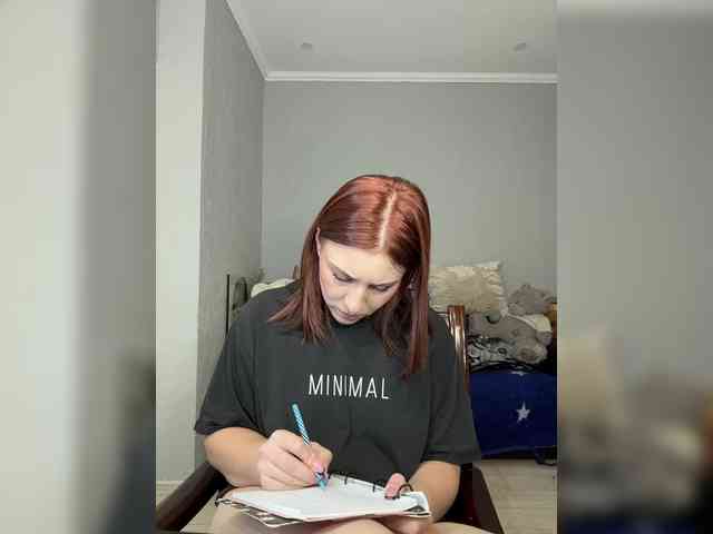 RedheadDevil webcam