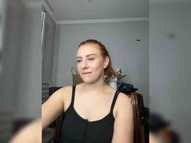 RedheadDevil webcam