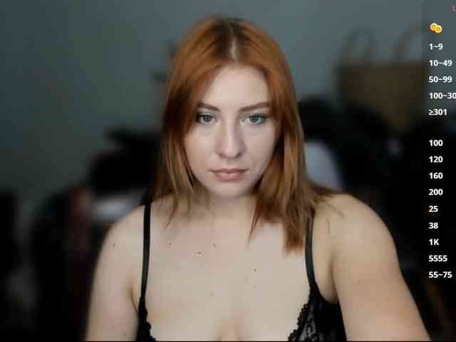 RedheadDevil webcam