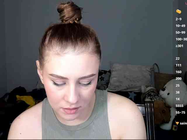 RedheadDevil webcam