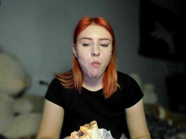 RedheadDevil webcam