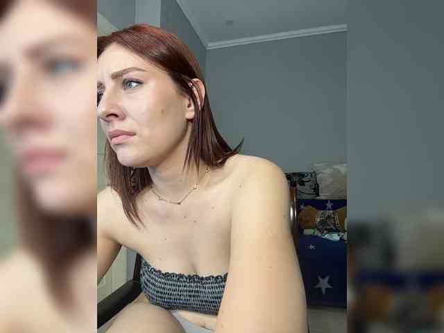 RedheadDevil webcam