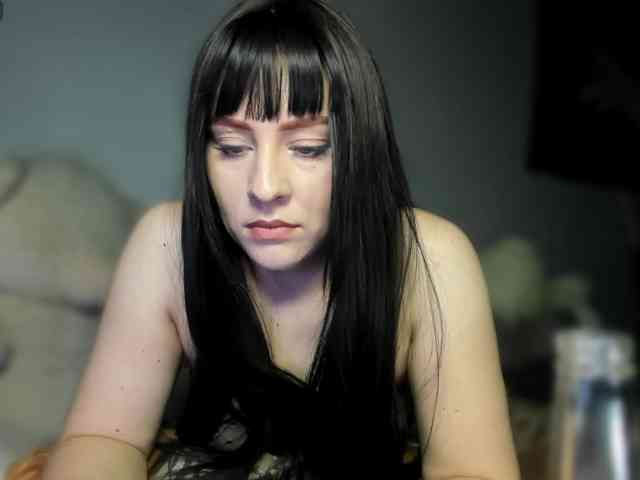 RedheadDevil webcam
