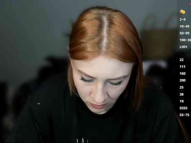 RedheadDevil webcam