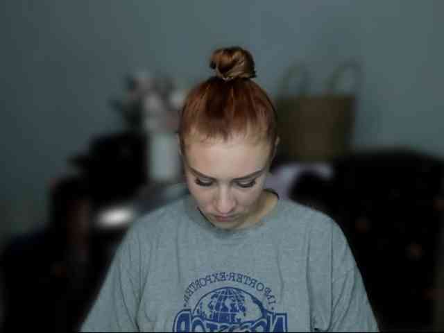 RedheadDevil webcam