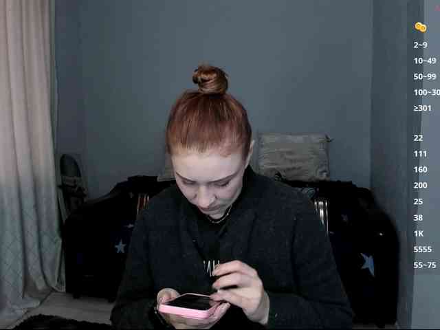 RedheadDevil webcam