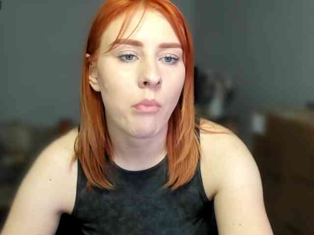 RedheadDevil webcam