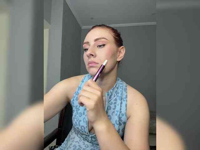 RedheadDevil webcam