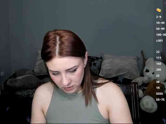 RedheadDevil webcam