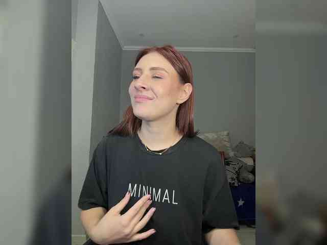 RedheadDevil webcam