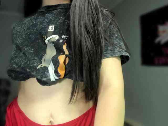 RedheadDevil webcam