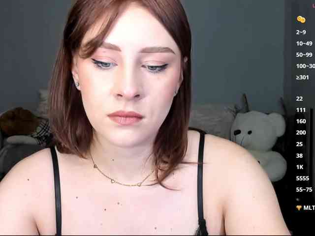 RedheadDevil webcam