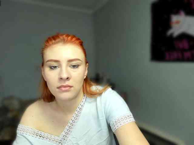 RedheadDevil webcam