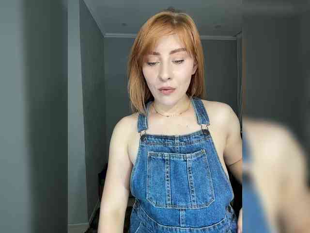 RedheadDevil webcam