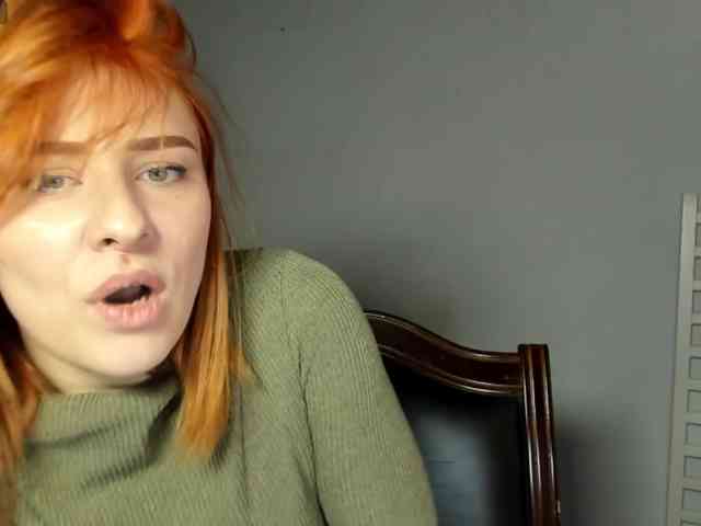RedheadDevil webcam