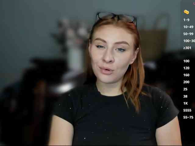 RedheadDevil webcam