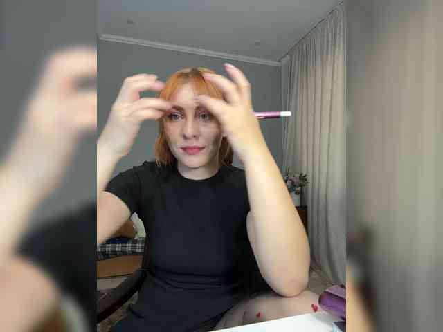 RedheadDevil webcam