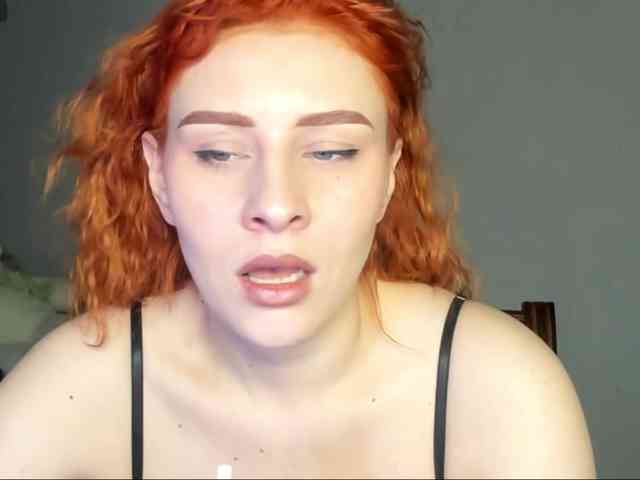 RedheadDevil webcam