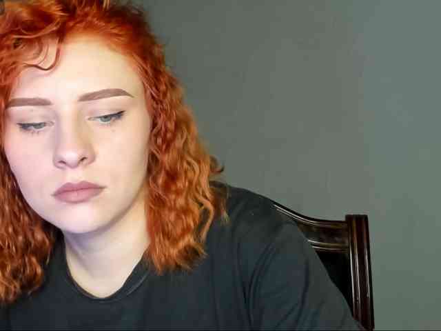 RedheadDevil webcam