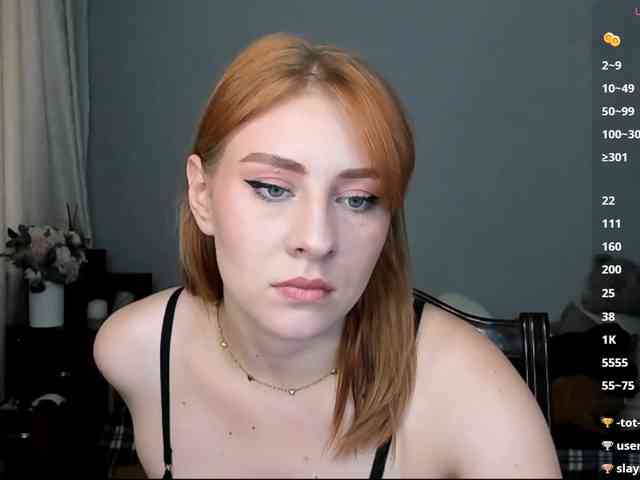 RedheadDevil webcam