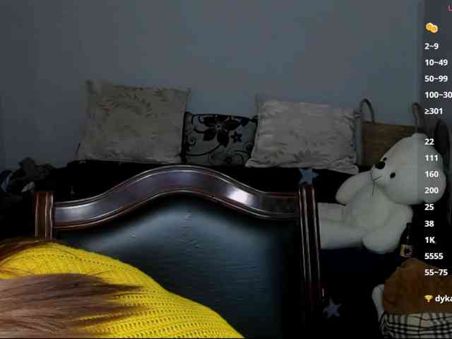 RedheadDevil webcam