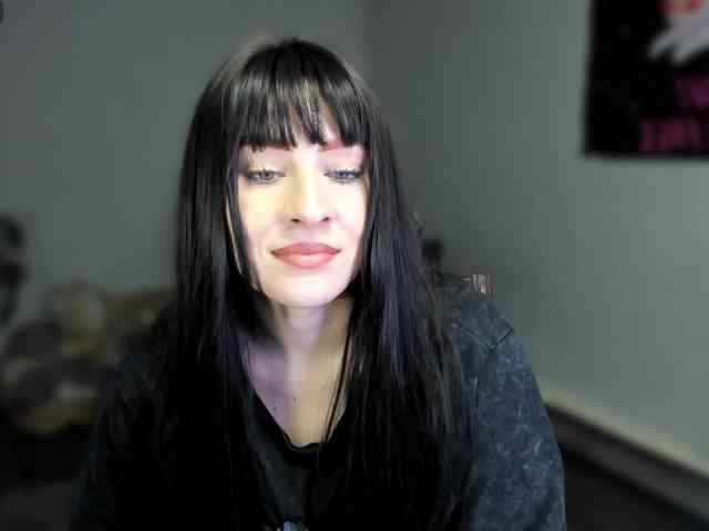 RedheadDevil webcam