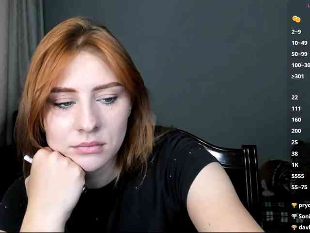 RedheadDevil webcam